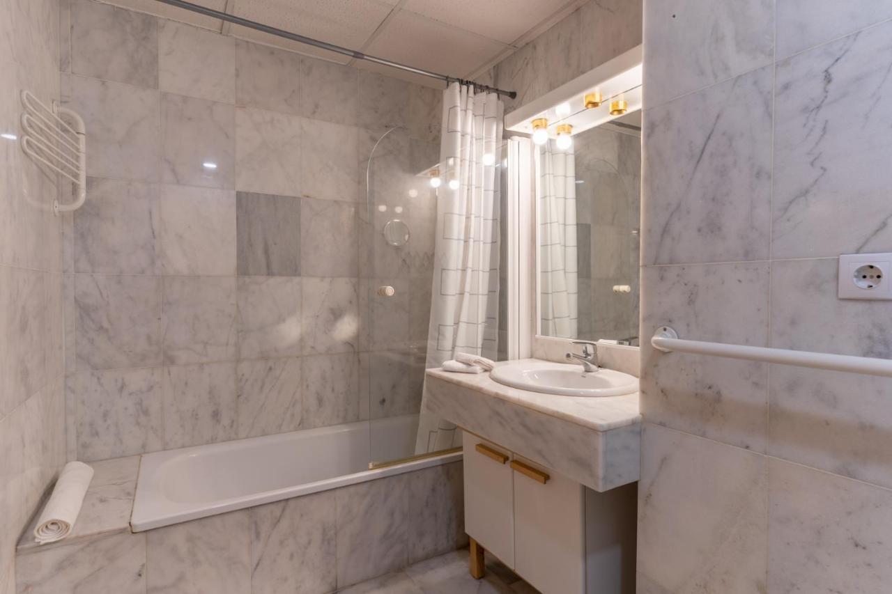 Estepona Beachside Apartment Bagian luar foto