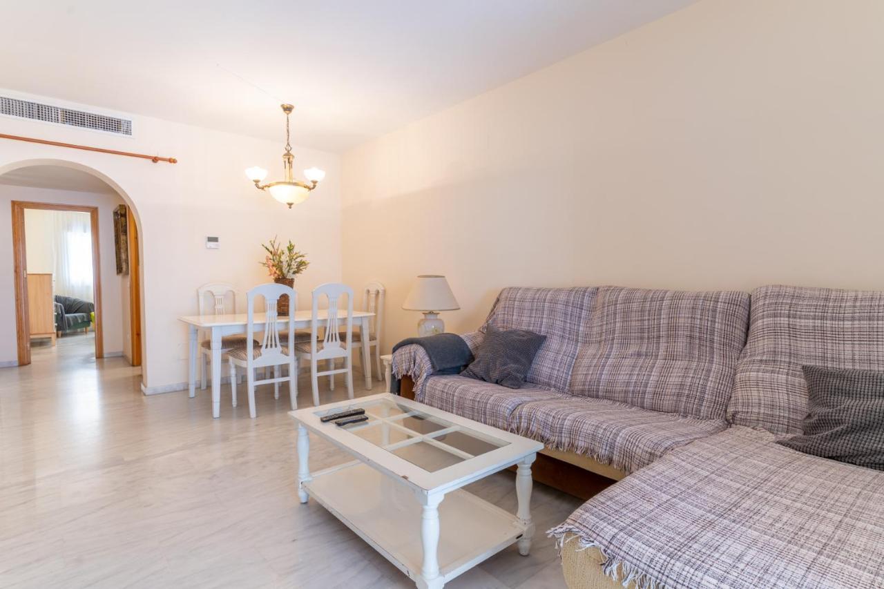Estepona Beachside Apartment Bagian luar foto